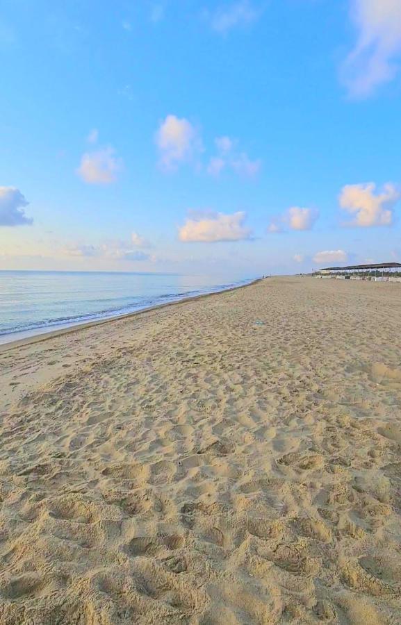 Apartment Bugaz Gold біля моря Karolino-Buhaz